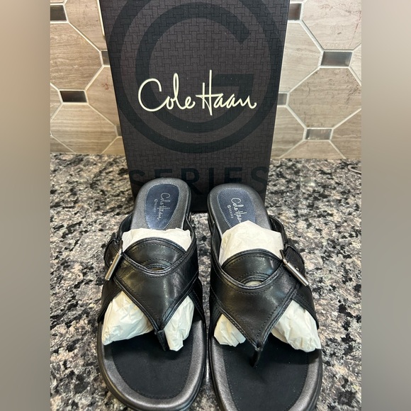 Cole Haan Shoes - Cole Haan “Air Darby" Thong Black Wedge Black Leather Women's Sz 8 Nike Air Sole